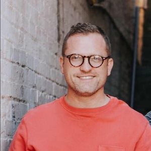 Meet your Posher, Johnathan